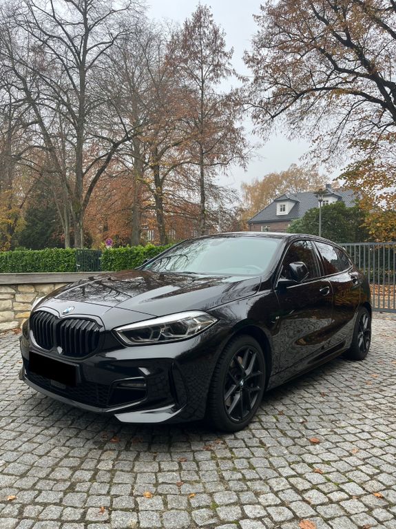 Image of BMW 120