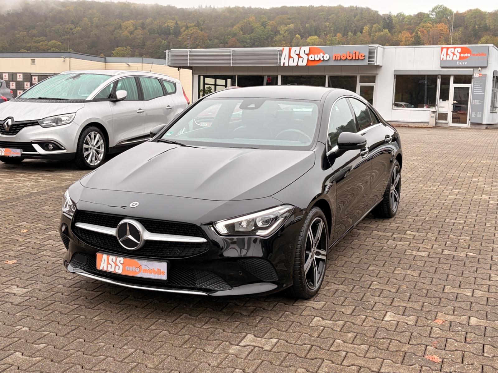 Mercedes-Benz CLA200 PROGRESSIVE/1.HD/Aut/Ambient/Kam/MBUX/LED