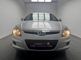 Hyundai i30 Style 1.6 KAT + AHK+ KLIMA+ HU NEU+ - Hyundai i30 mit Benzin-Antrieb: Kombi, 1.6