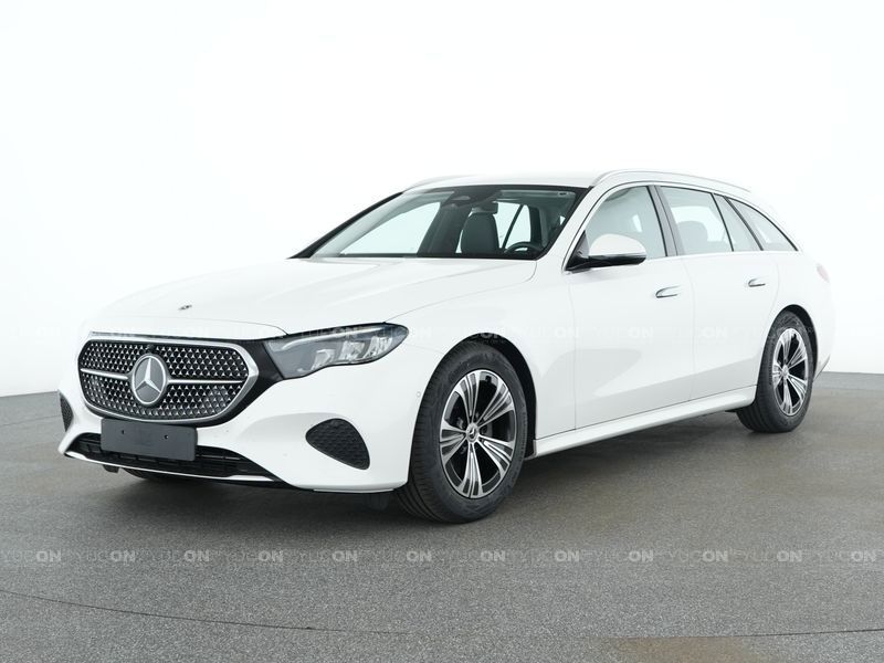 Image of Mercedes-Benz E 220