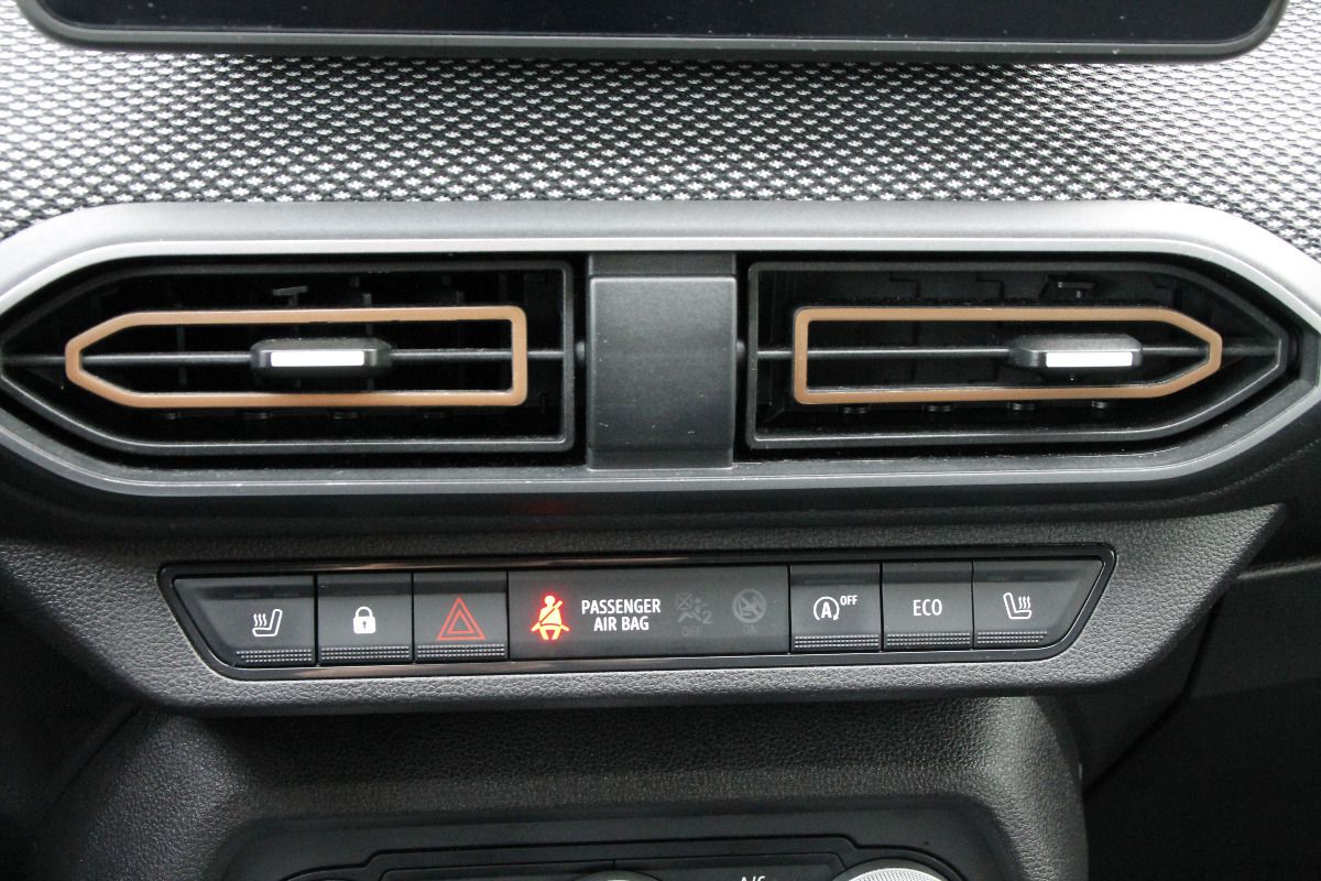 Fahrzeugabbildung Dacia Sandero III 1.0 TCe100LPG Stepway Expression