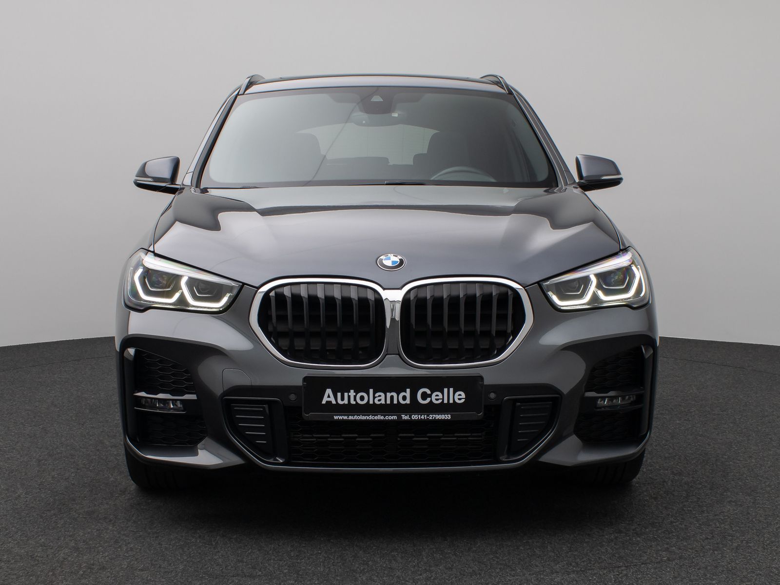 Fahrzeugabbildung BMW X1 xD25e M Sport Panorama DAB Navi LED 18Zoll
