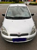 Toyota Yaris 1.3 Linea Sol auto linea sol - gebrauchte Toyota Yaris aus dem Jahr 2001