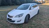 Opel Astra Sports Tourer 1.6 Turbo OPC Line - Opel Astra aus 2012: Opc