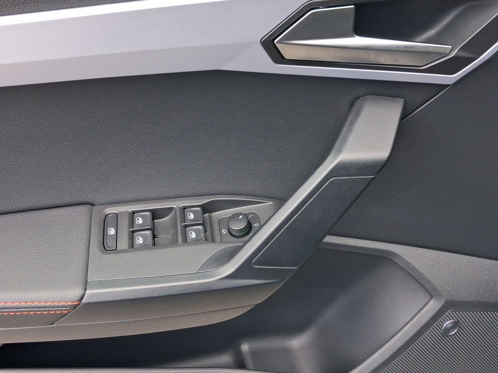 Seat Arona - Bild 8