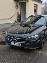 Mercedes-Benz E 300 d 4MATIC T Autom. - - gebrauchte Mercedes-Benz E 300 aus dem Jahr 2023