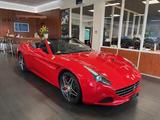Ferrari California T 1e Hand - Ferrari aus 2018