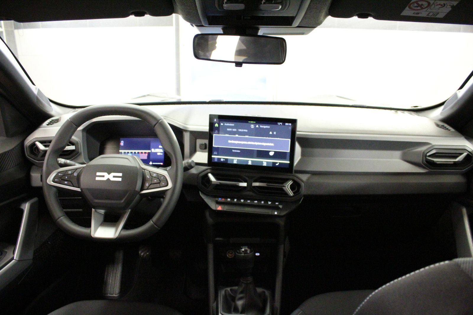 Fahrzeugabbildung Dacia Duster mild hybrid 140 Expression*Winterp.*MY 26