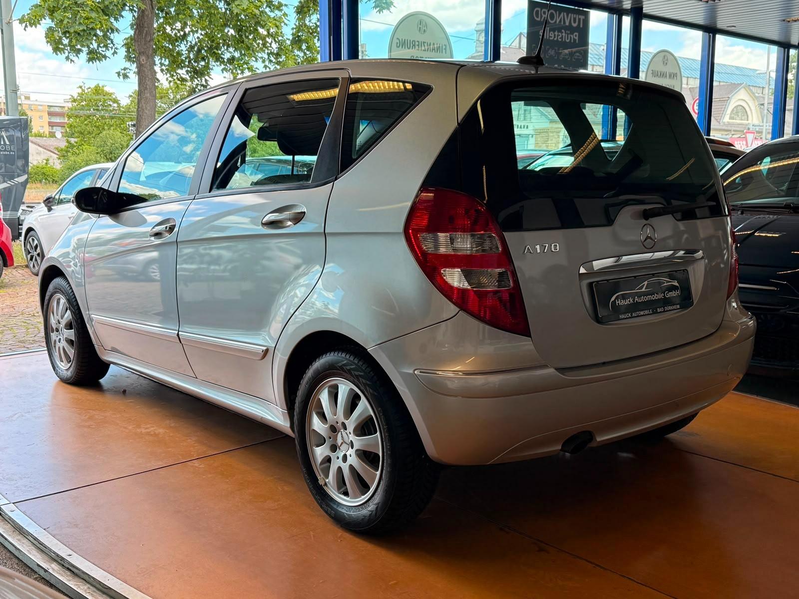 Mercedes-Benz A 170 Elegance Automatik / Klima / Sitzheizung