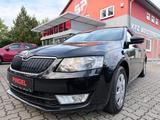 Skoda Octavia Combi Active  KEINE EMAILS !!!! - Skoda Octavia Active mit Benzin-Antrieb