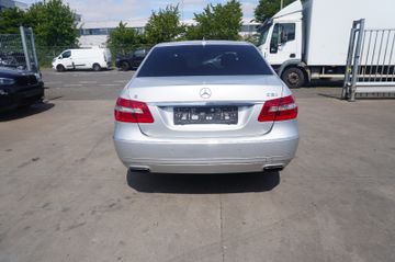Mercedes E 350 - 5
