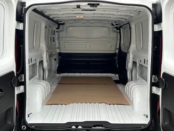 Bild 6 Renault Trafic L2H1 Komfort Automatik Kamera dci150
