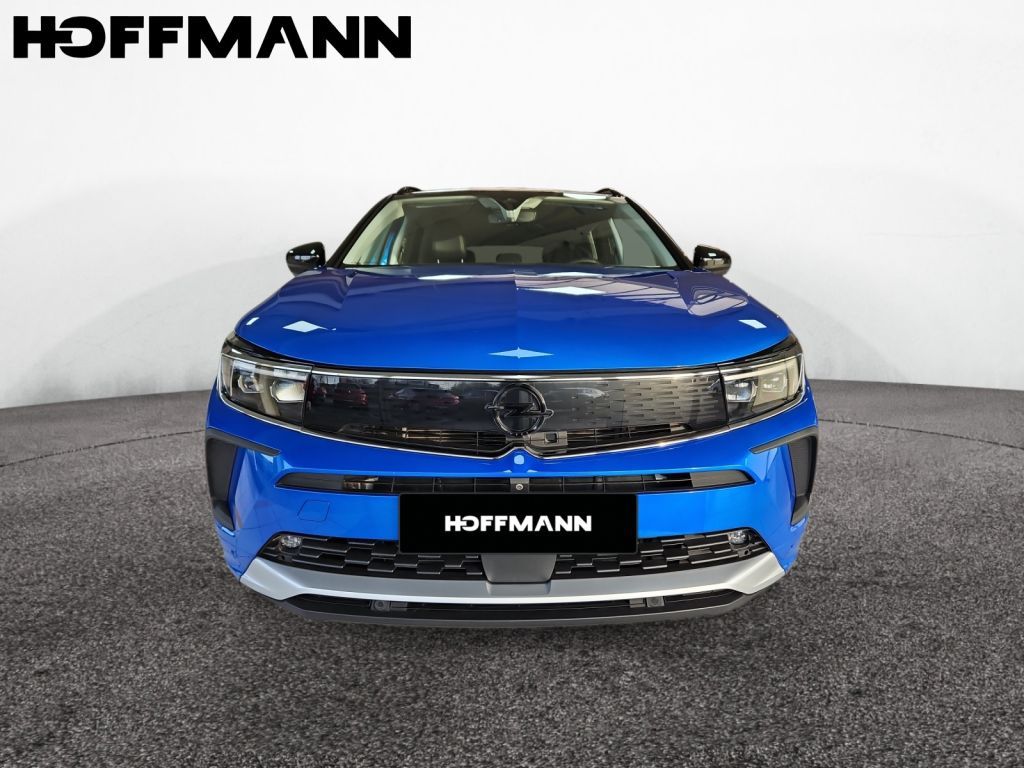 Fahrzeugabbildung Opel Grandland PHEV 4x4 1.6 DI Ultim Night Vision