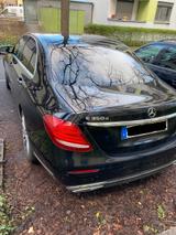 Mercedes-Benz E 350d Autom. - Top Ausstattung - Mercedes-Benz E 350 mit Diesel-Antrieb: Schwarz, Limousine