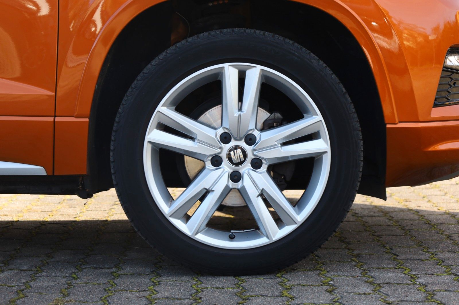 Fahrzeugabbildung SEAT Ateca FR 1,5 TSI DSG *AHZV *DAB*Navi*Winterpaket