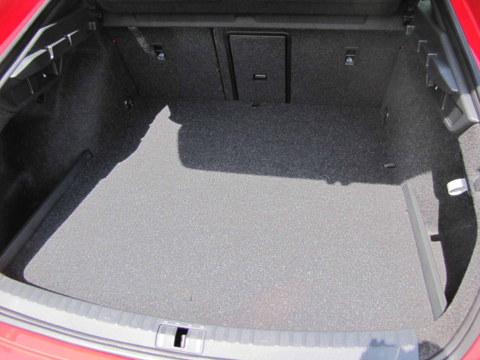 Fahrzeugabbildung SKODA Octavia Lim. RS iV 1.4l TSI 6-Gang DSG