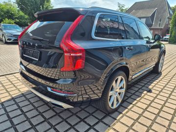Volvo XC90 - 4