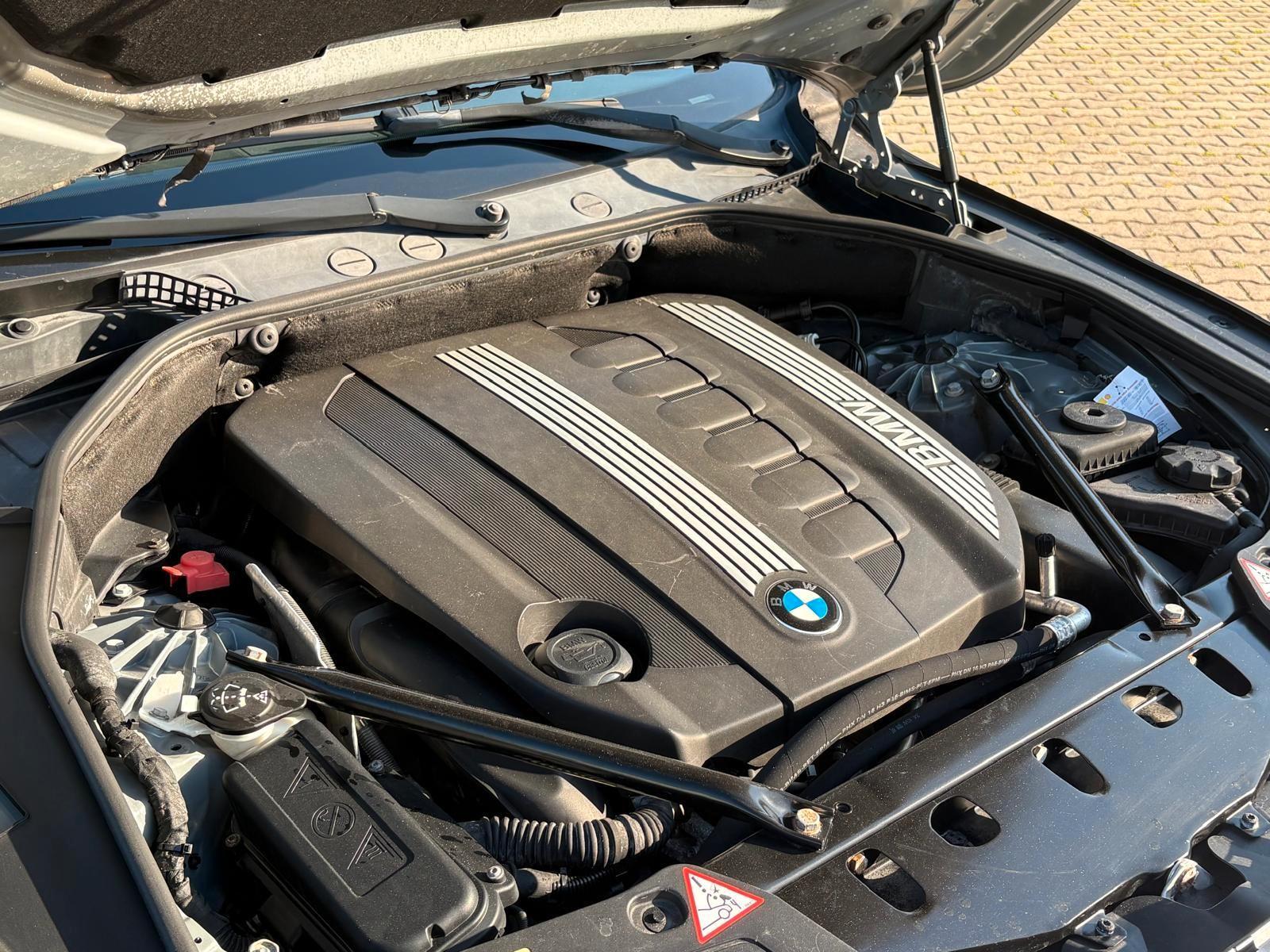 BMW Gran Turismo 530 d-Leder-Stzh-Tempo-Xenon