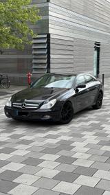 Mercedes-Benz Mercedes Benz CLS 320/350 Cdi Facelift - Mercedes-Benz CLS 320: Limousine