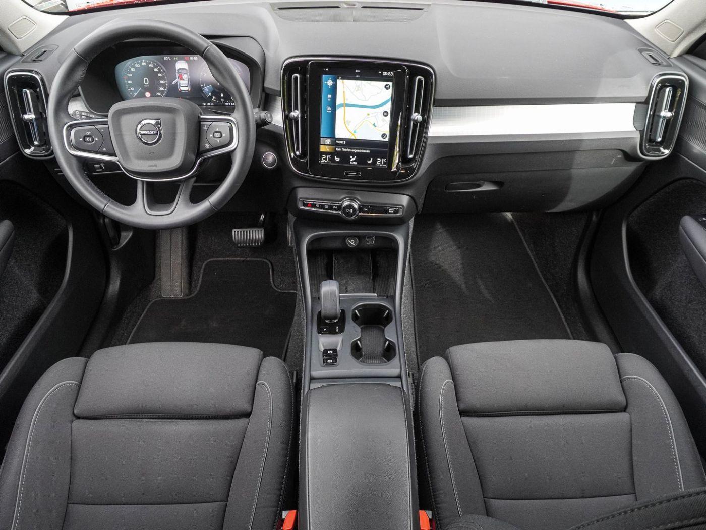 Volvo XC40 B4 B AWD Momentum Pro FRONTHZG PILOT PRIVAC