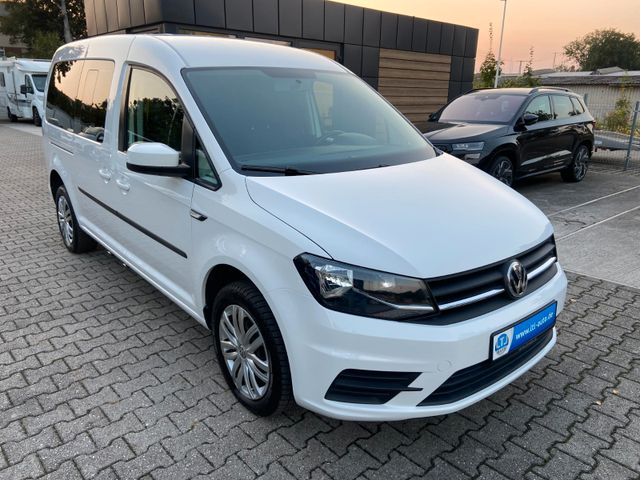 Volkswagen Caddy PKW Maxi 5Sitzer+Rohlstuhl PDC Behindert