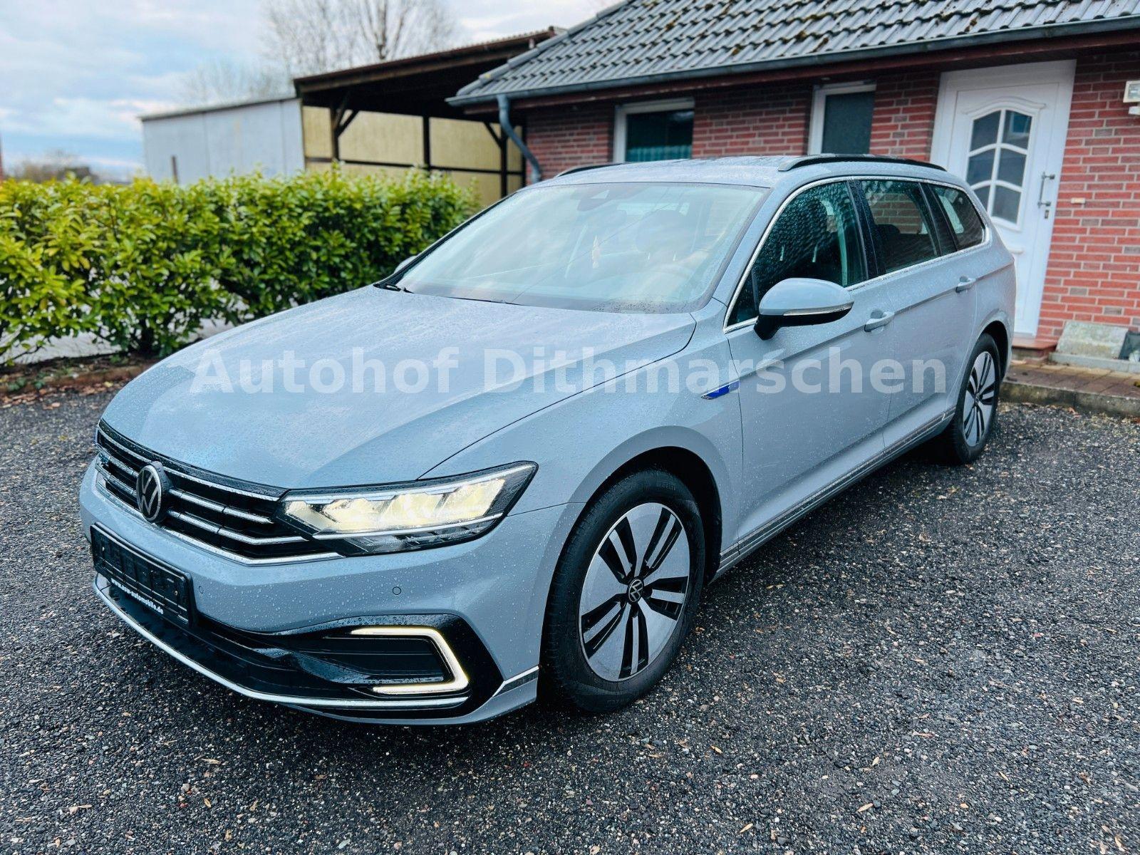 Volkswagen Passat Variant GTE/TÜV NEU/Navi/Klima/PDC/Tempo