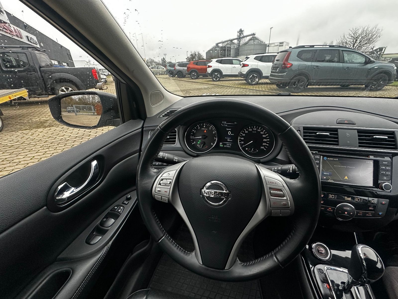 Fahrzeugabbildung Nissan Pulsar Tekna