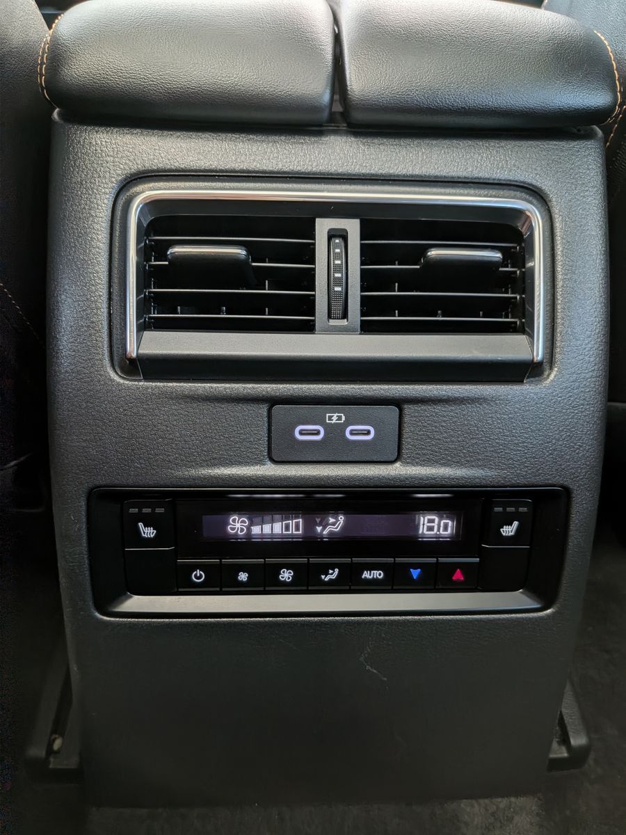 Vehicle image Mazda CX-80 3.3L E-SKYACTIV D 254 HOMURA+ 7-seat Pano