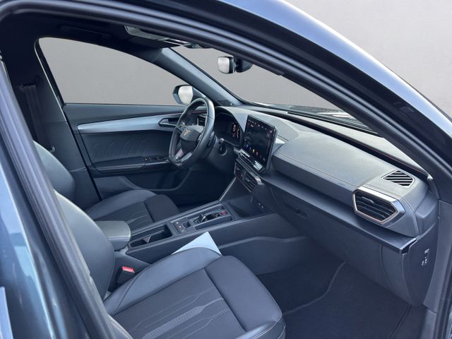 Formentor 1.5l TSI DSG *PANO+Navi+ACC+PDC+RFK+FU