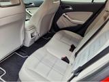 Mercedes-Benz GLA 180 DCT - - Mercedes-Benz GLA-Klasse von privat