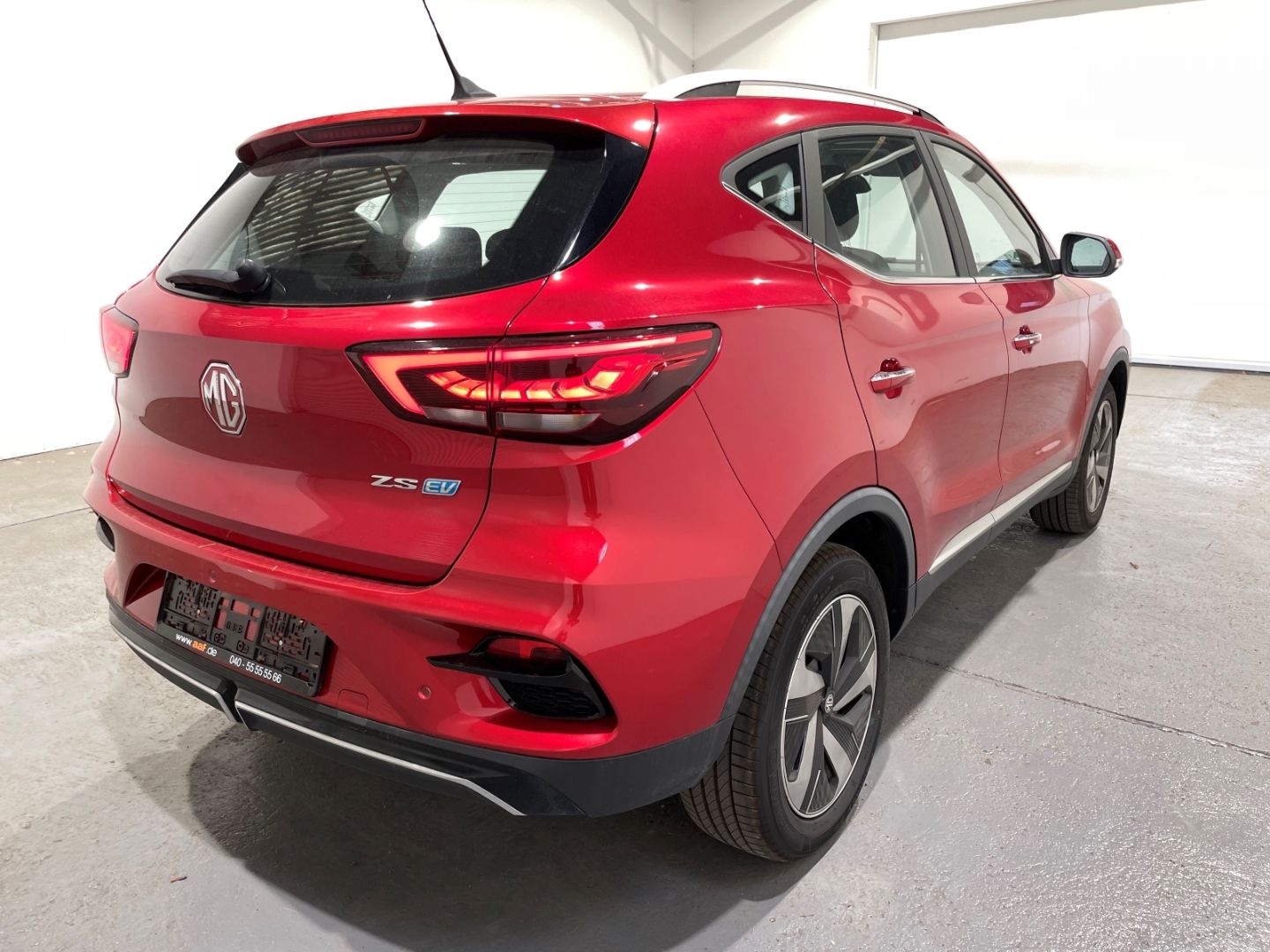 MG ZS