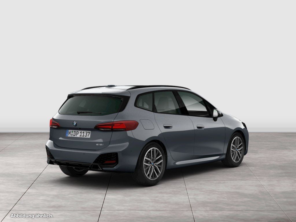 BMW 218 Active Tourer - Bild 2