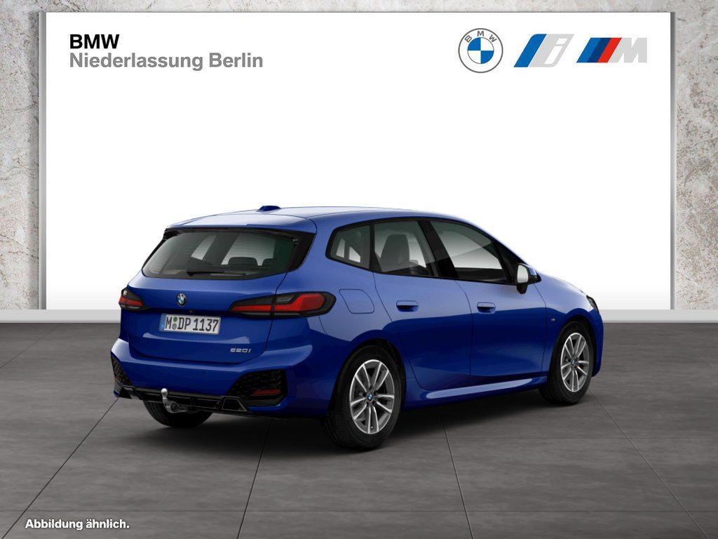 BMW 220 Active Tourer - Bild 3