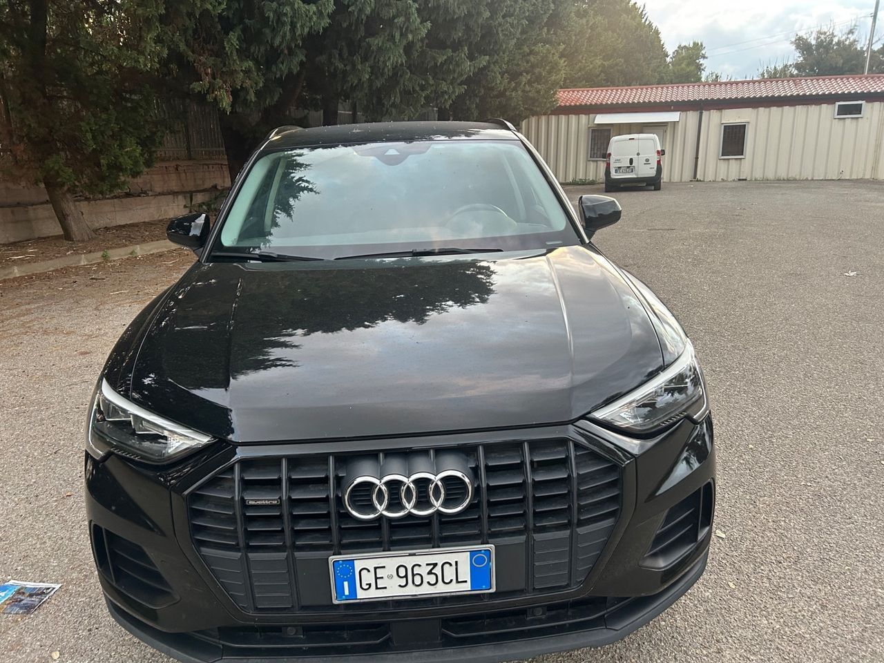 Audi Q3 35 TDI quattro Business Advanced imagem 3