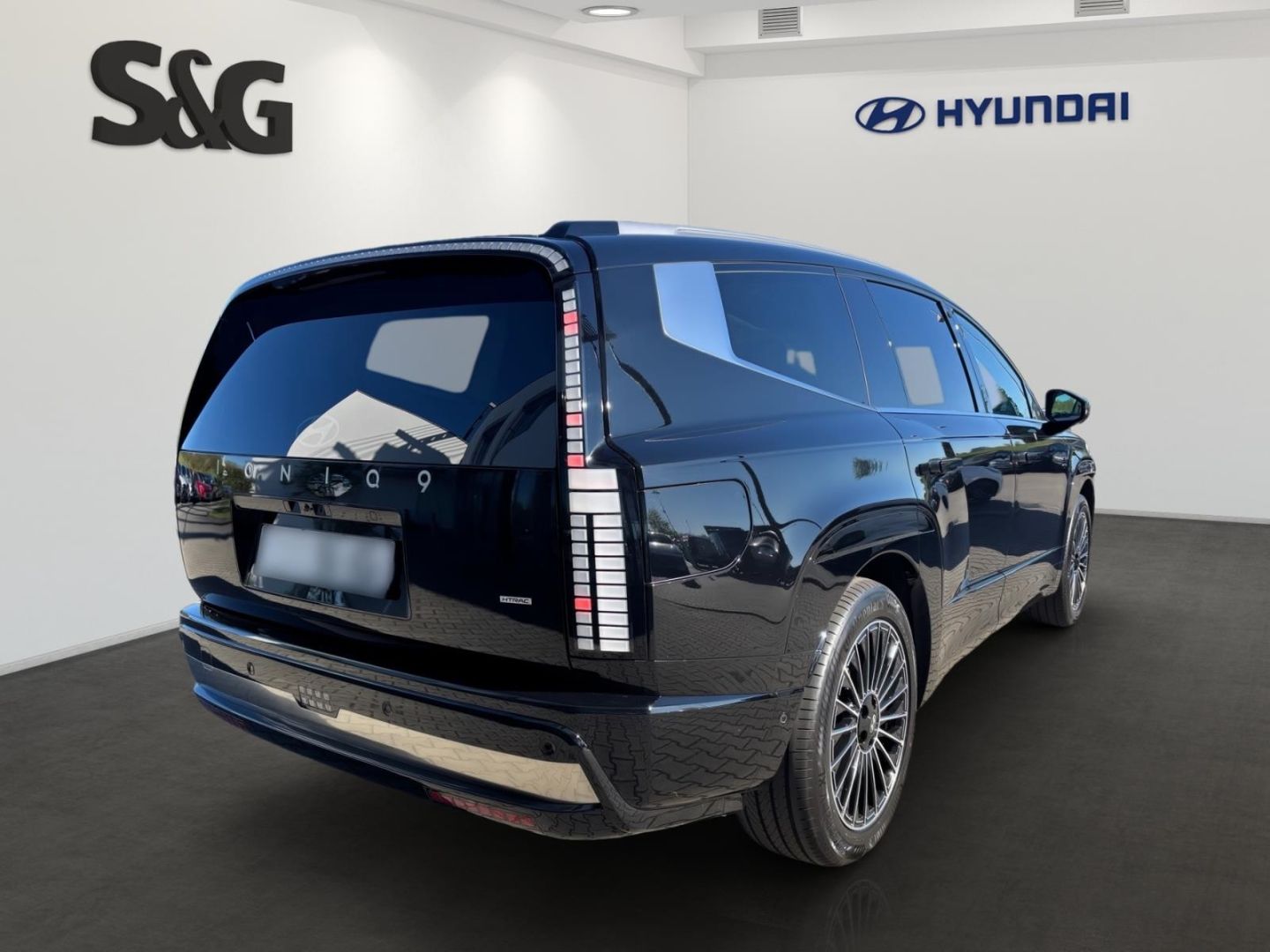 Hyundai IONIQ 9 UNIQ 4WD*7-Sitzer*PANO*HUD*Navi*Leder*36 imagem 3