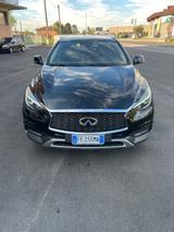 Infiniti Q30 2.2 diesel DCT AWD Premium Tech - Infiniti Q30 Premium mit Diesel-Antrieb