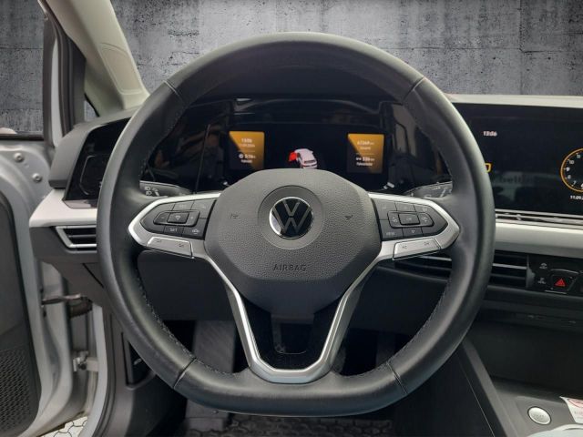 Golf VIII 1.5 l TSI Life Navi Pro PDC SHZ