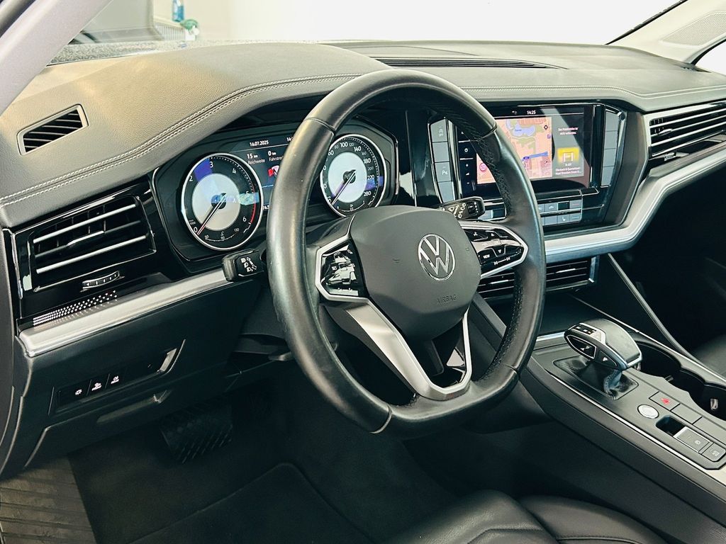 Volkswagen Touareg 4M ELEGANCE NAVI*LEDER*PANO*E.SITZE*LED*