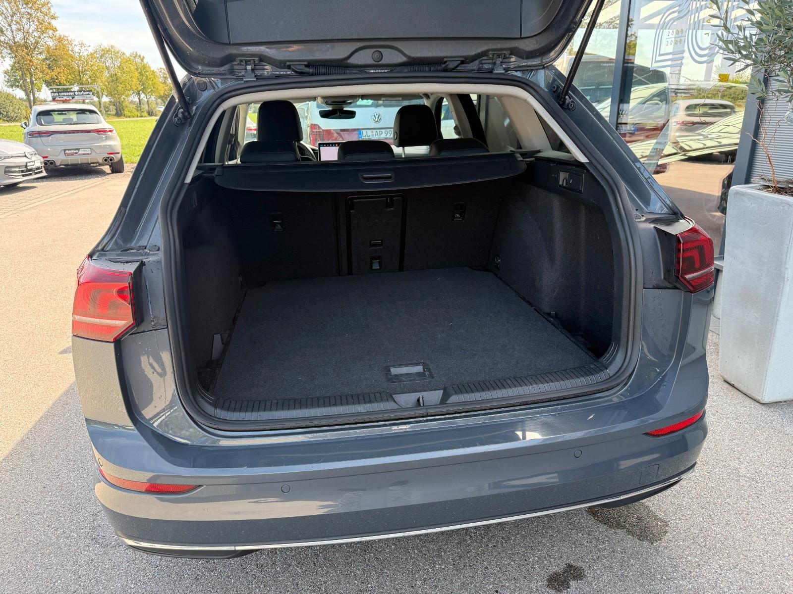 Volkswagen Golf VIII VARIANT 1.5 TSI "Goal" IQ-LIGHT APPCON, миниатюра 20