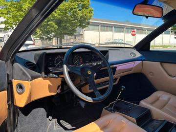 1981 Ferrari MONDIAL 照片 7