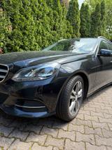 Mercedes-Benz E 250 BlueTEC 4MATIC T AVANTGARDE Autom. AVA... - Mercedes-Benz E 250 in Frankfurt (Main)
