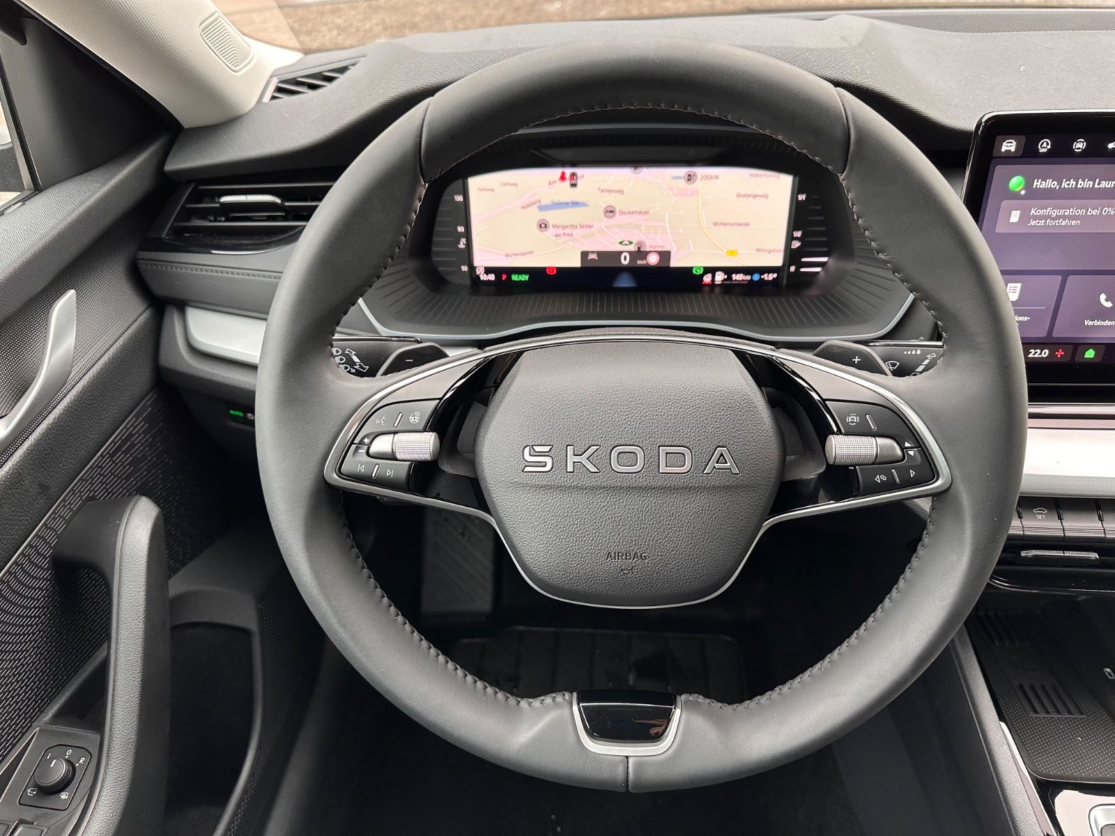 Fahrzeugabbildung SKODA Octavia Combi 1.5 TSI Selection AHK/LED/Navi/ACC