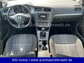 Volkswagen Golf - 11