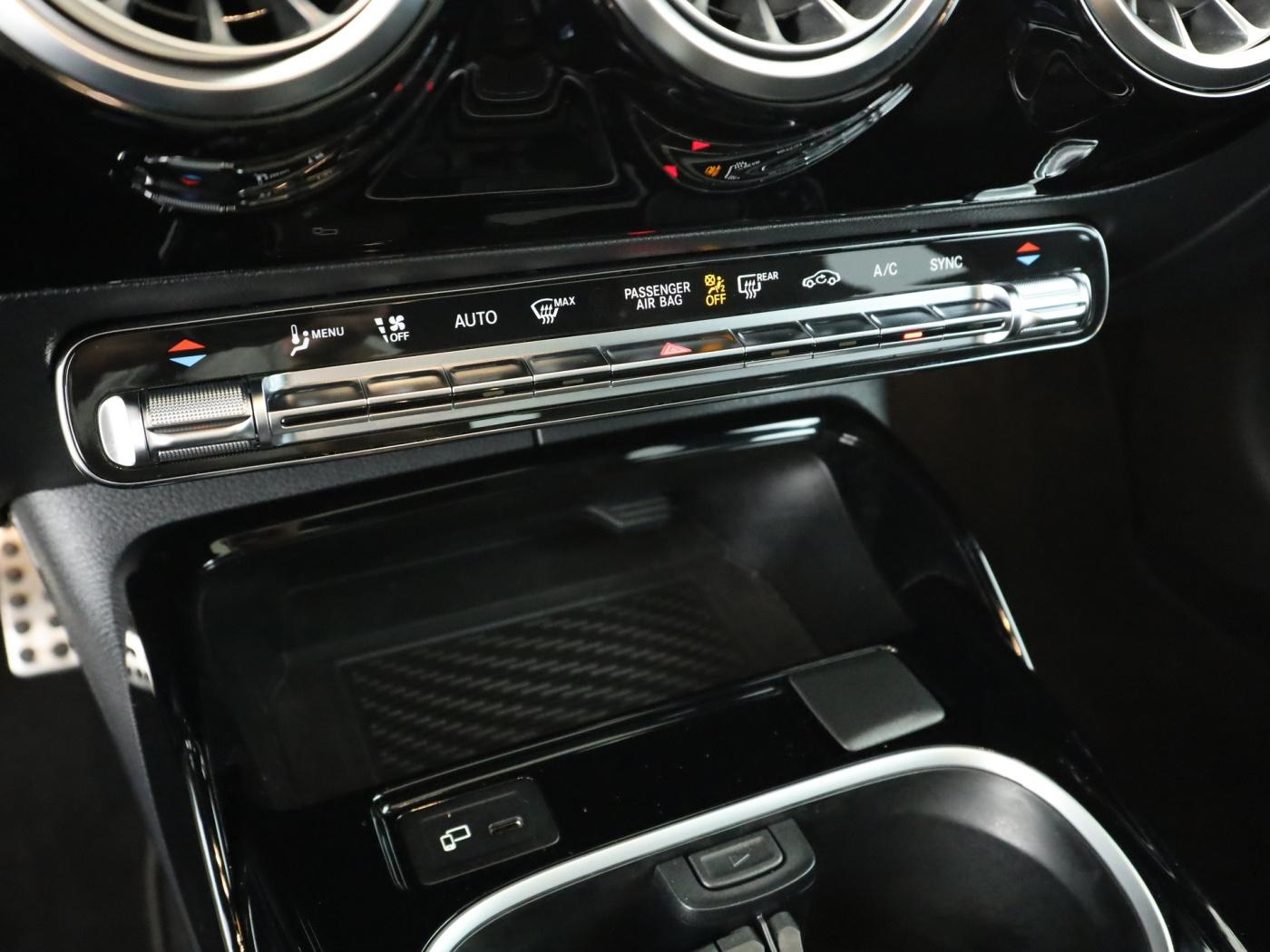 Mercedes-Benz CLA 35 AMG 4M SB *Pano*Multibeam*HUD*Distr*360°*