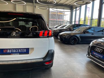 Peugeot 5008 Crossway *1.HAND*19%MWST*7.SITZER*ALCANTARA