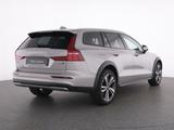 Volvo V60 Cross Country B4 AWD PLUS+WINTERPAK+DAB+ - Volvo Gebrauchtwagen in Essen
