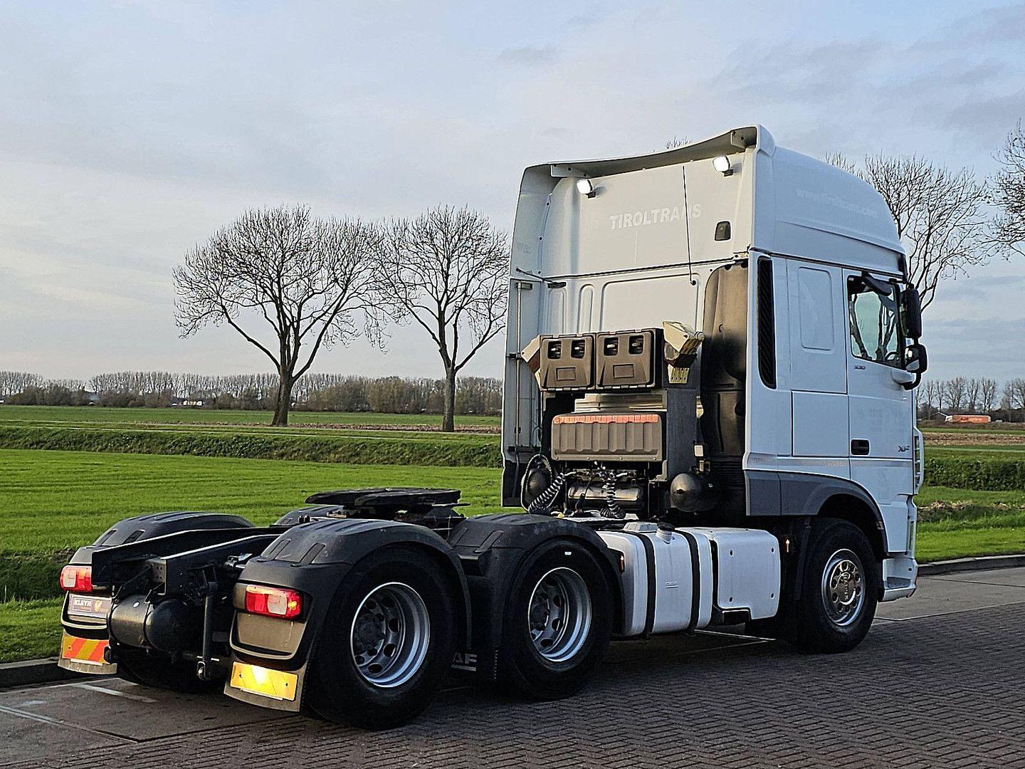 DAF XF 530 FTT 6X4 120 TON INT.