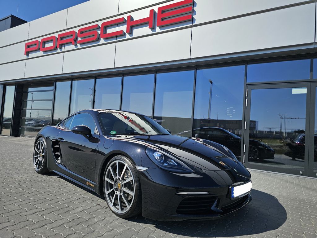 Image of Porsche Cayman