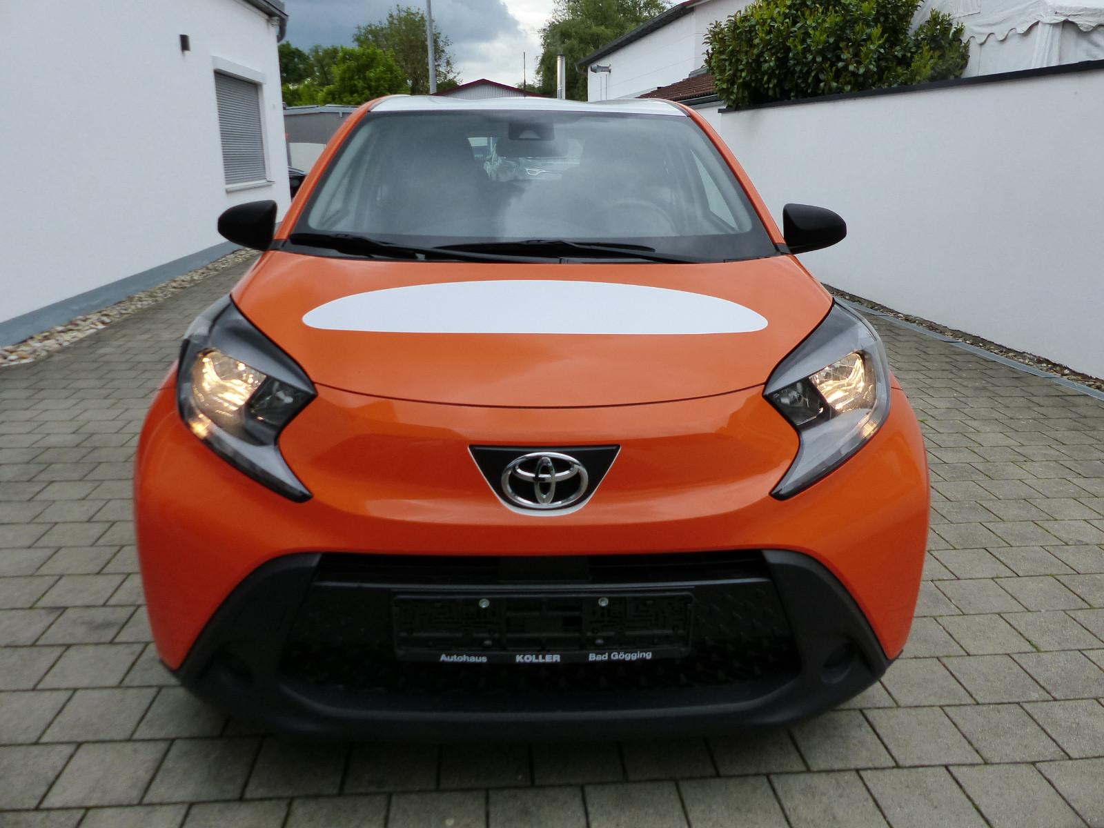 Toyota Aygo X 1.0 VVT-i Klima CarPlay Abstandstemp.