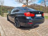 BMW 318d Sport Line Sport Line - gebrauchte BMW 318 aus dem Jahr 2013